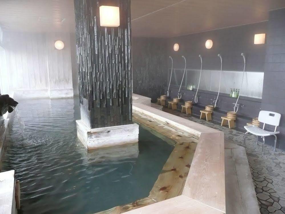 Donkairo Hotel Ako Bagian luar foto
